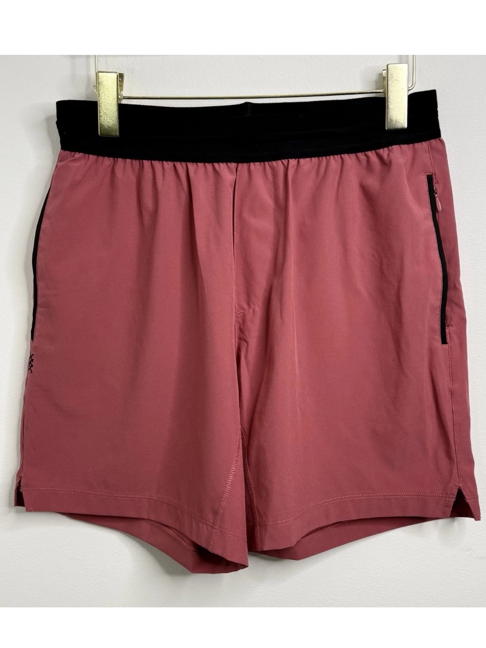 Rhone Mako Tech Shorts Mens M Pink Red Black Elastic Waist Unlined 100926